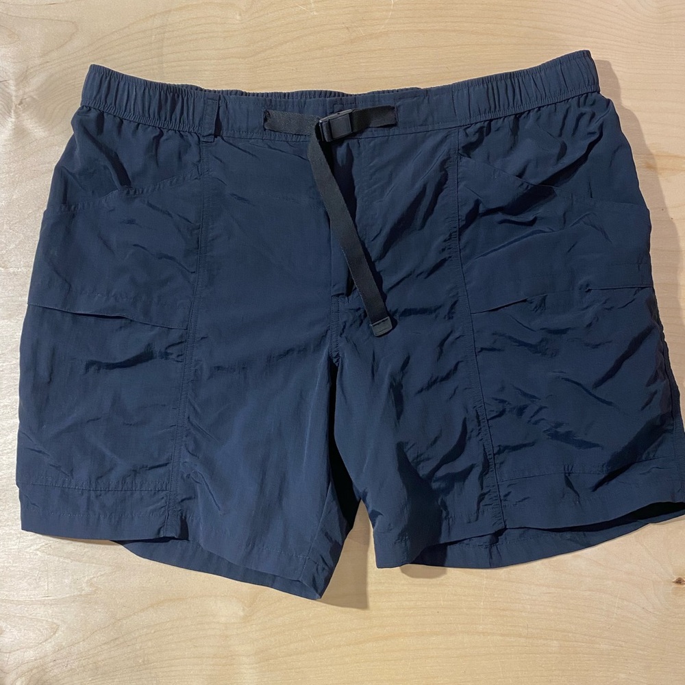 Eddie Bauer Black Shorts XXL (OF)